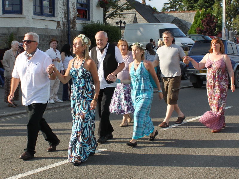 Flora Dancers at the 2013 Lostwithiel Carnival Parade